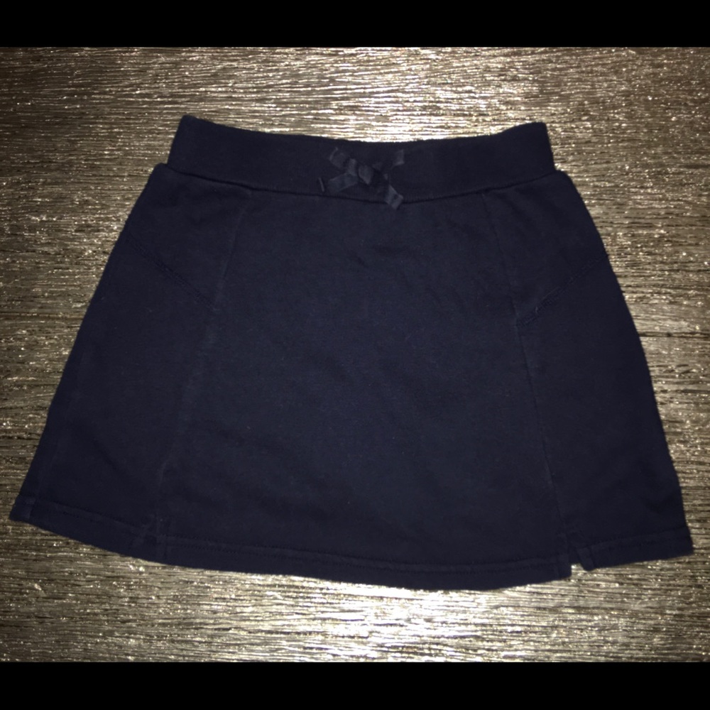 Children’s Place Navy Blue Girls Skirt w/shorts